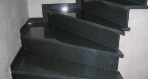 Каменные ступени Каменные ступени